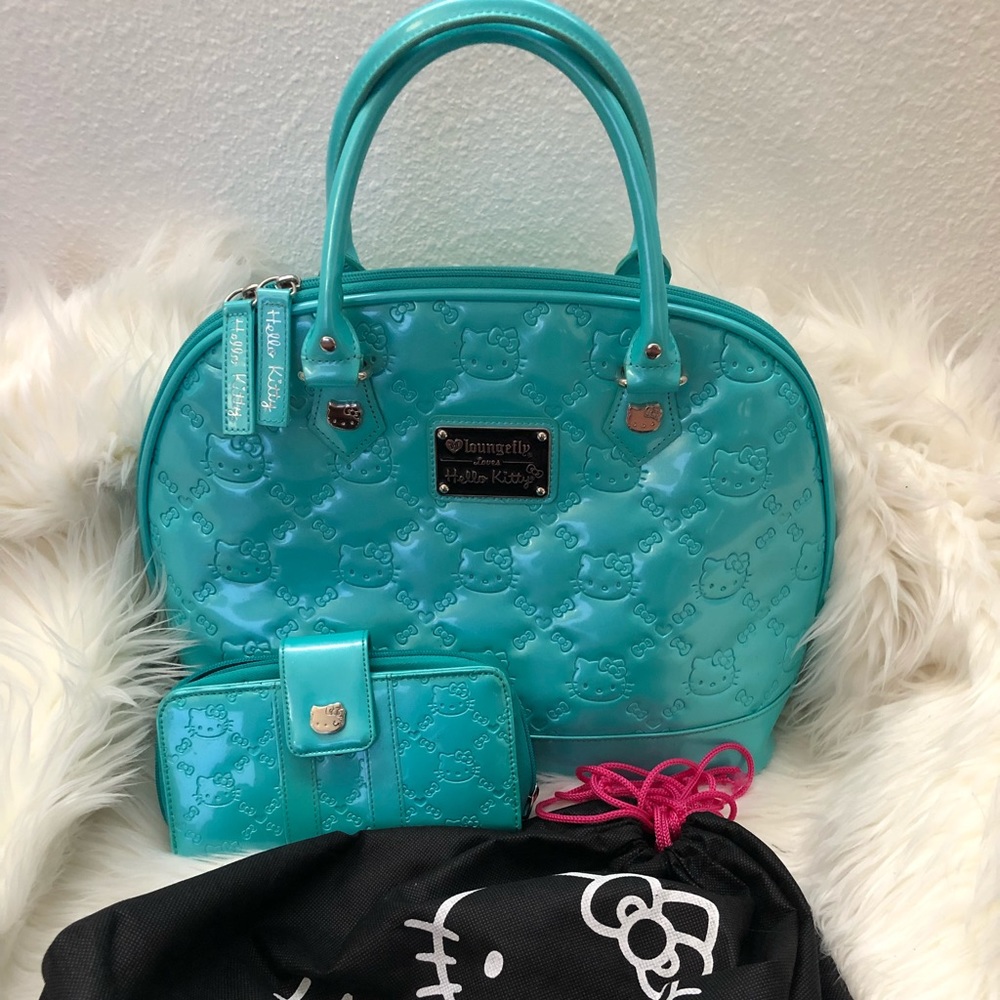 HelloKitty Tiffany Blue Embossed Purse/Wallet
